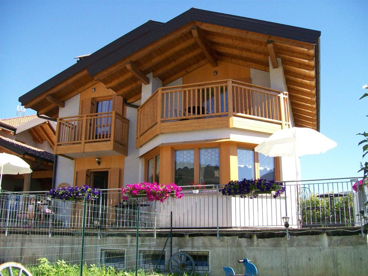 B&B La Bottega 페르지네 발수가나 외부 사진